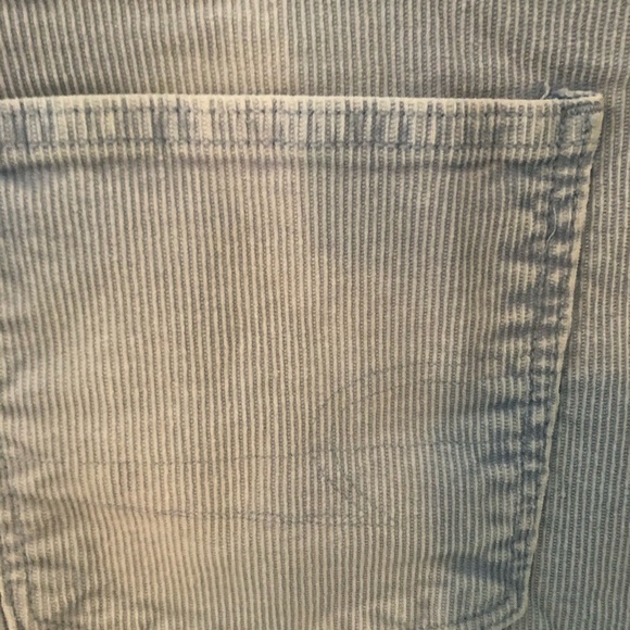 American Eagle 🦅 size 6 High Rise Corduroy Frayed shorts - Picture 15 of 16